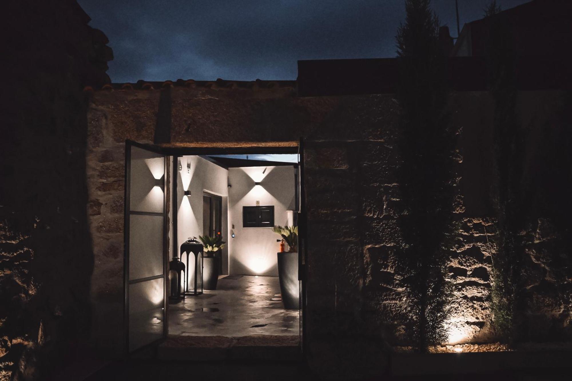 Paducho Studios Valpacos Exterior photo
